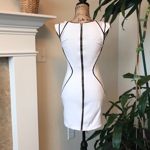 NWOT Express - Picture 2 of 9